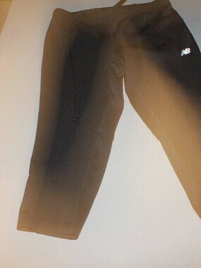Black New Balance Running Capris Size Small